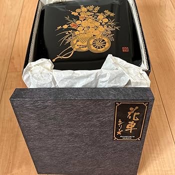 値下げ中！新品未使用　会津ぬり　金色装飾の漆器　重箱3段　お重 値下げ中！新品未使用 会津ぬり 金色装飾の漆器 重箱3段 お重